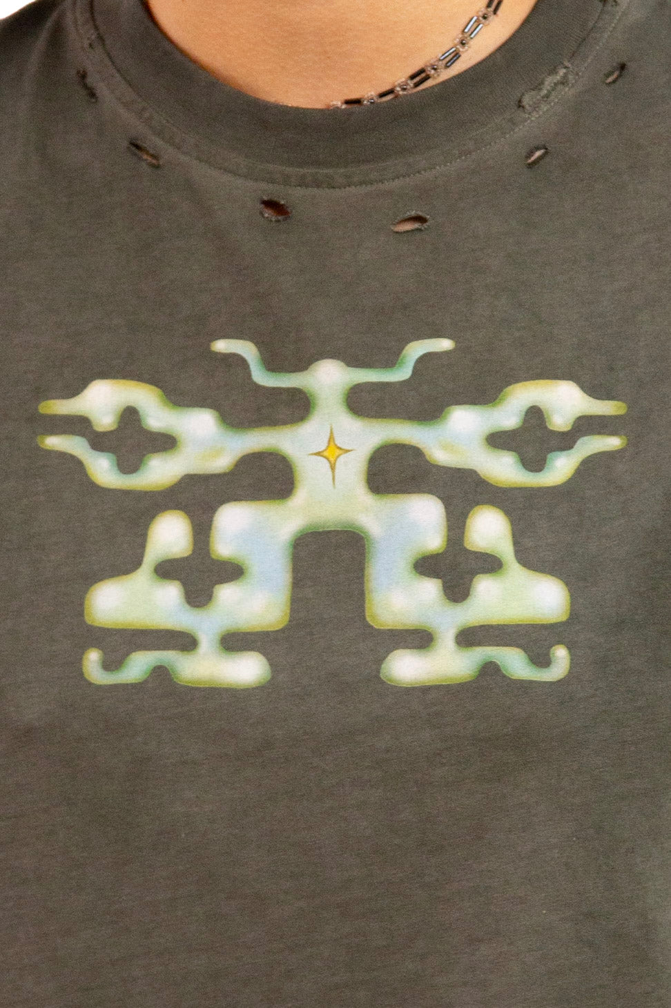 Protection butterfly muscle tank